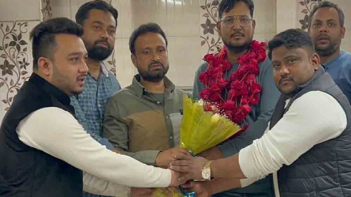 लखनऊ का सितारा : मोहम्मद आरिफ ने कैरम विश्व कप में जीता सिल्वर मेडल, देश को किया गौरवान्वित