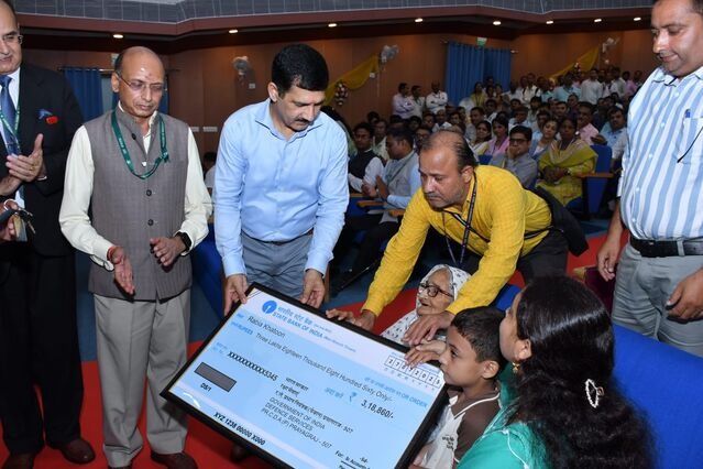 Bihar News: पूर्व सैनिकों और वीर नारियों को मिला पेंशन और एरियर का लाभ