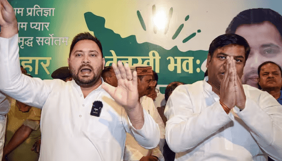 Bihar News: आगामी चुनाव से पहले मुकेश सहनी ने बढ़ा दी तेजस्वी यादव की टेंशन! सीट शेयरिंग को लेकर किया बड़ा ऐलान