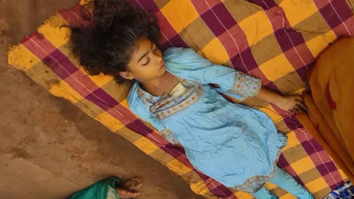 स्वामी आत्मानंद स्कूल में पीलिया का कहर: सातवीं कक्षा की छात्रा की मौत, कई बच्चे बीमार, प्रशासन की लापरवाही पर उठे सवाल…