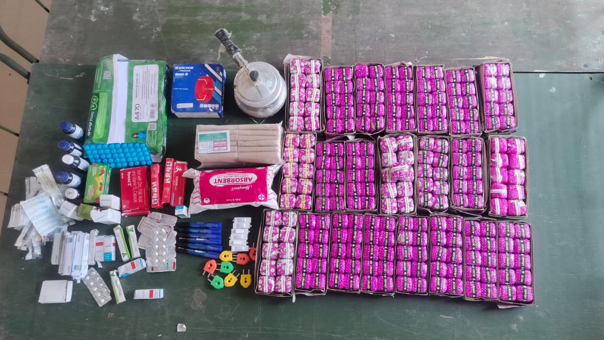 CG NEWS: नक्सलियों के नापाक इरादे फिर हुए नाकाम, सुरक्षा बल के जवानों ने भारी मात्रा में डंप किए गए विस्फोटक सामग्री किया बरामद