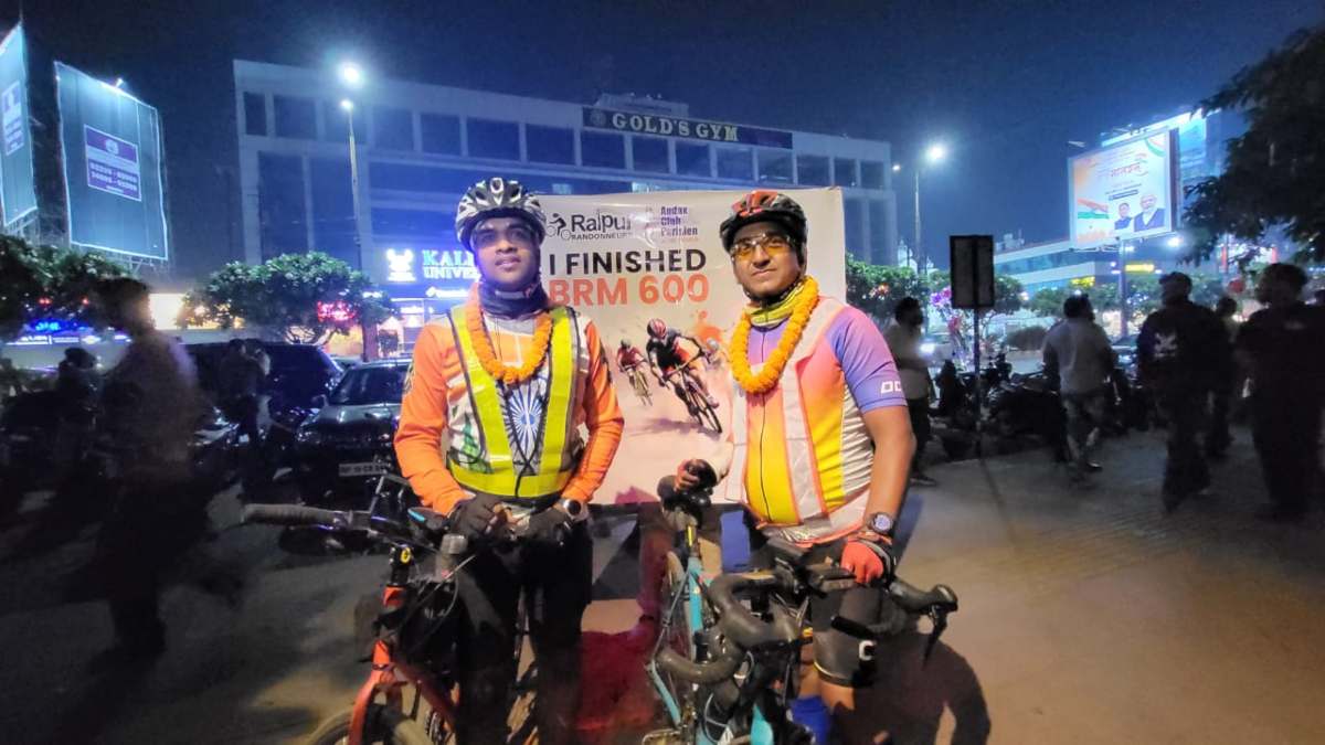 रायपुर को मिले दो नए सुपर रैंडोन्यूर्स, 600 किमी साइक्लिंग पूरी कर रचा कीर्तिमान