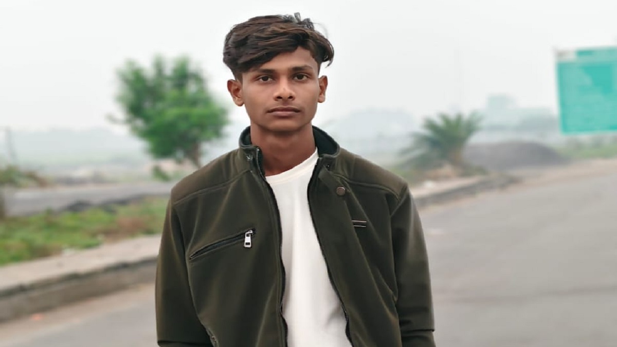 मोतिहारी में छात्र की संदिग्ध मौत से सनसनी: कमरे में फंदे से लटका मिला शव, परिजनों ने जताई हत्या की आशंका