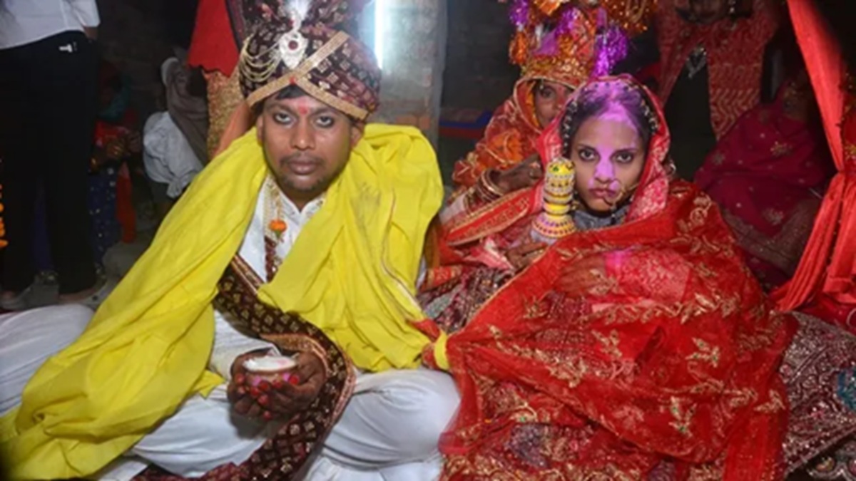 Bihar Crime: वैशाली में फंदे से लटकता मिला नवविवाहिता का शव, ससुराल वालों पर हत्या का आरोप, दिसंबर में हुई थी शादी