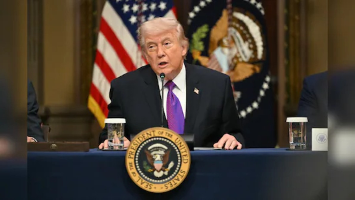 ईरान से जंग के बीच ब्रिटेन के PM पर फायर हुए डोनाल्ड ट्रंप, कहा- युद्ध जीतने के बाद शामिल होने वाले लोगों की ज़रूरत नहीं है