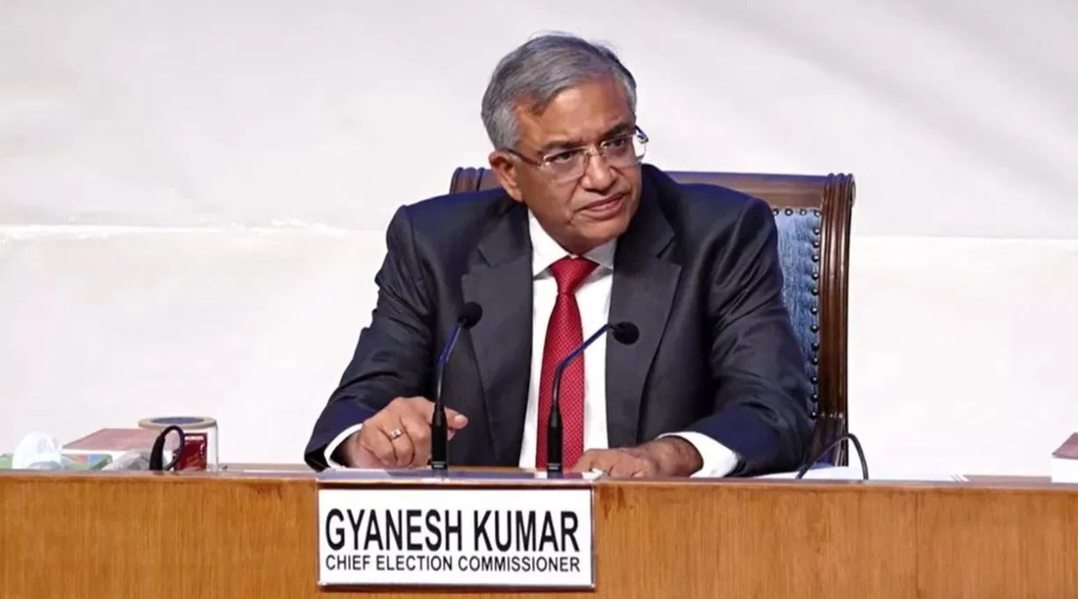 मुख्य चुनाव आयुक्त आज से दो दिवसीय दौरे पर कोलकाता में, चुनावी तैयारियों पर चलेगा मंथन